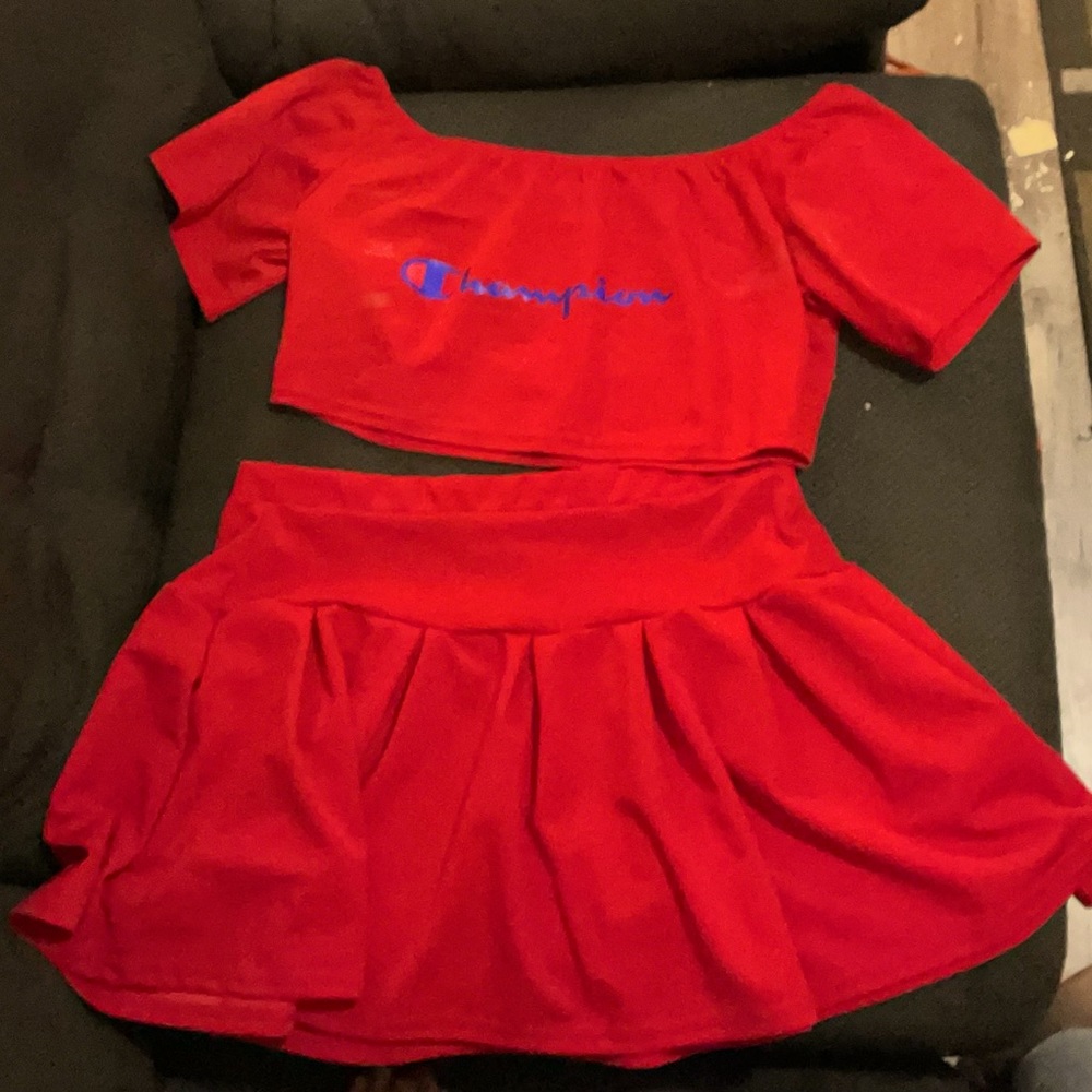 Champion 2 piece crop/skirt set XL